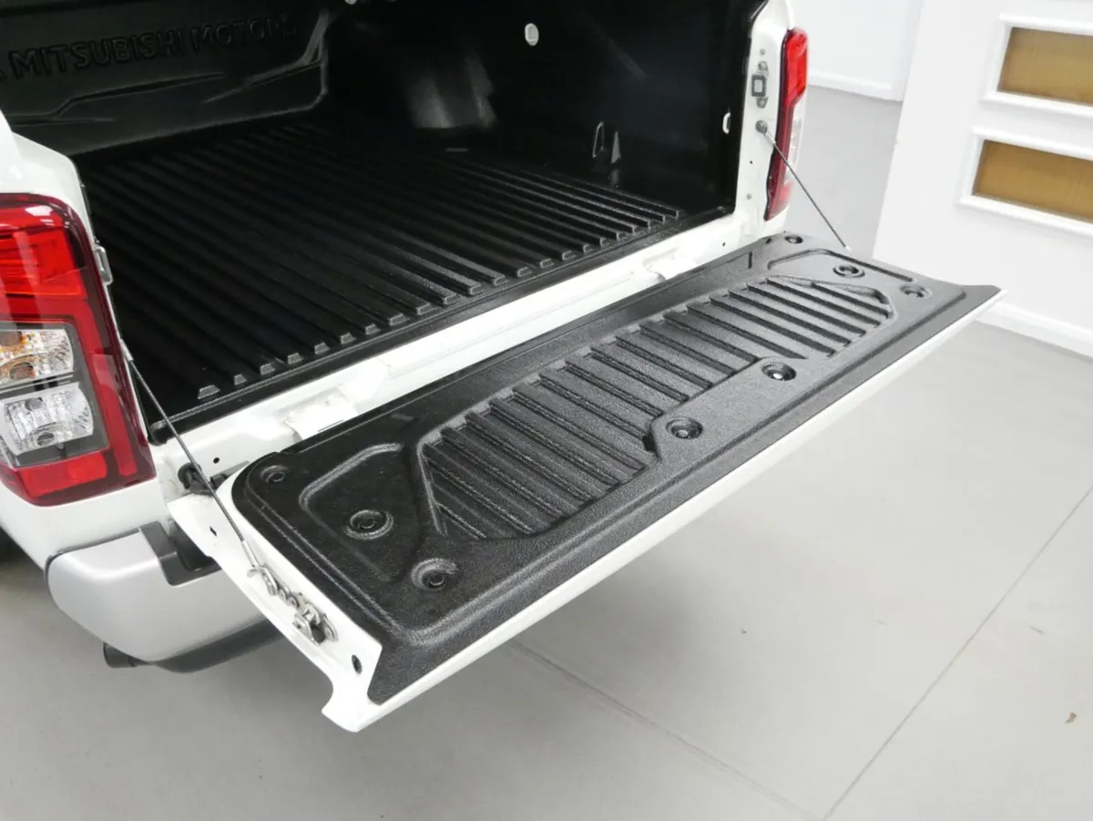 2020 Mitsubishi L200 PickUp Van - Image 4