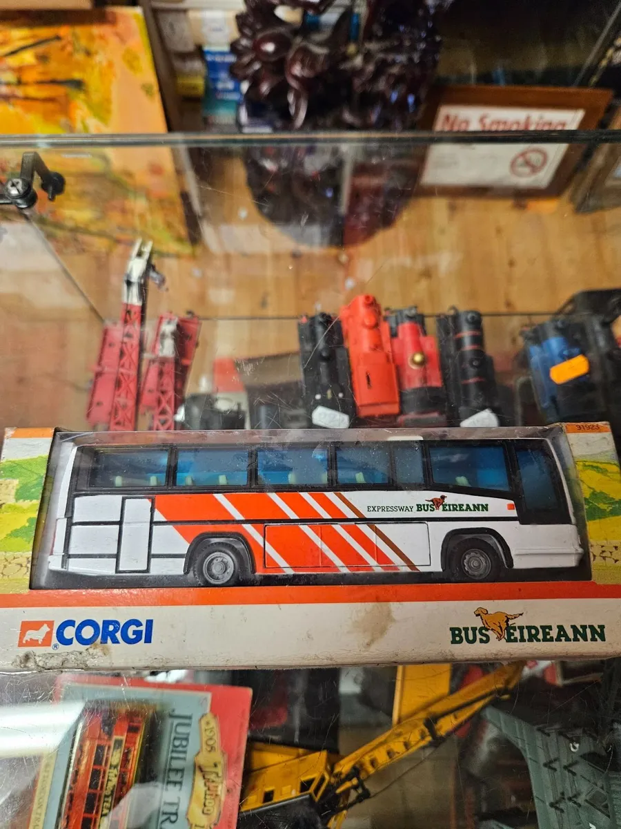 Corgi Bus Eireann Bus - Image 1