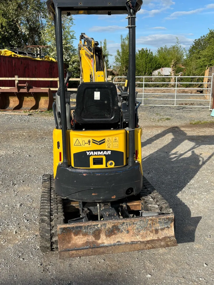 Yanmar vio 17 - Image 4