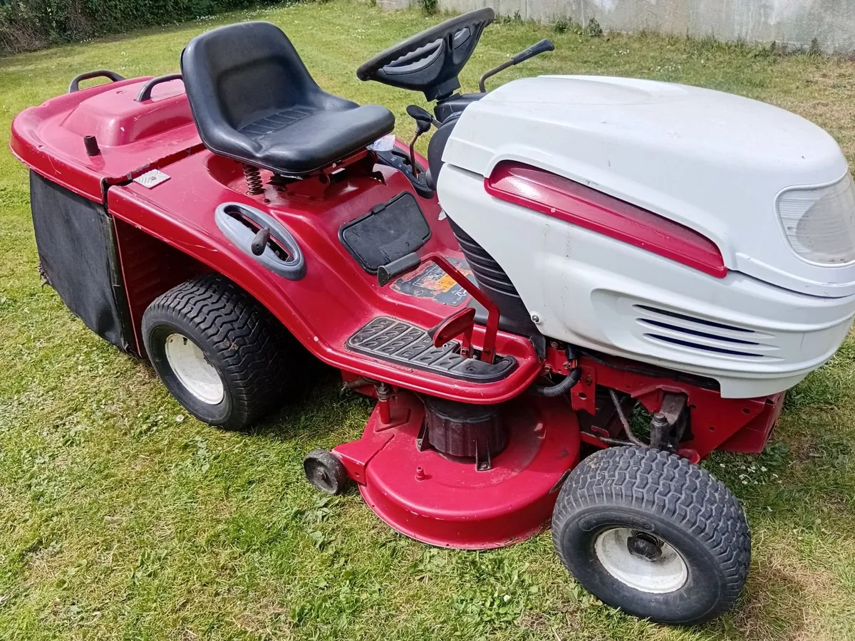 MTD Ride on mower - Image 1