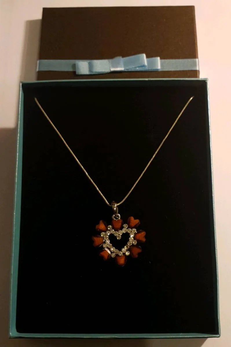 Heart-Shaped Necklace - Incl. Presentation Box - Image 2
