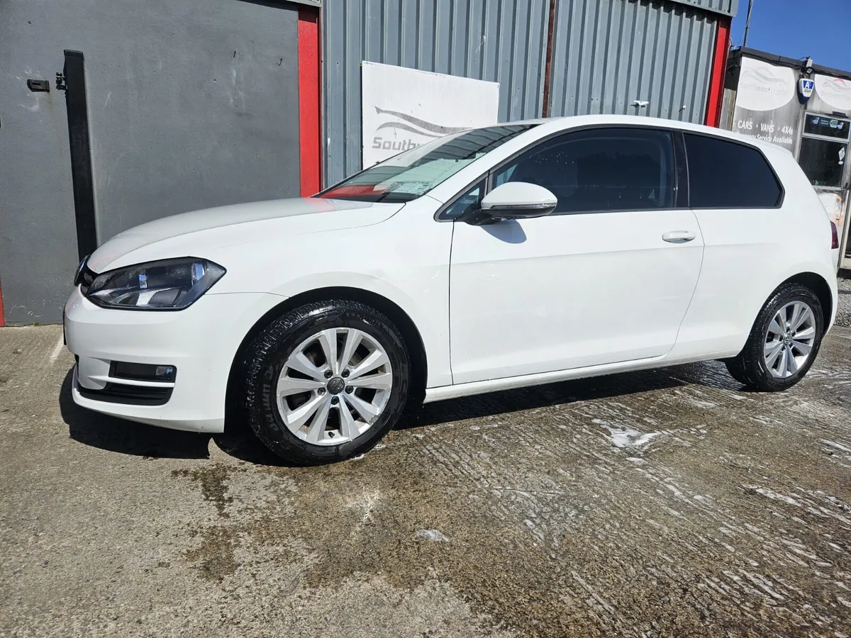 VW Golf Trendline - Image 1