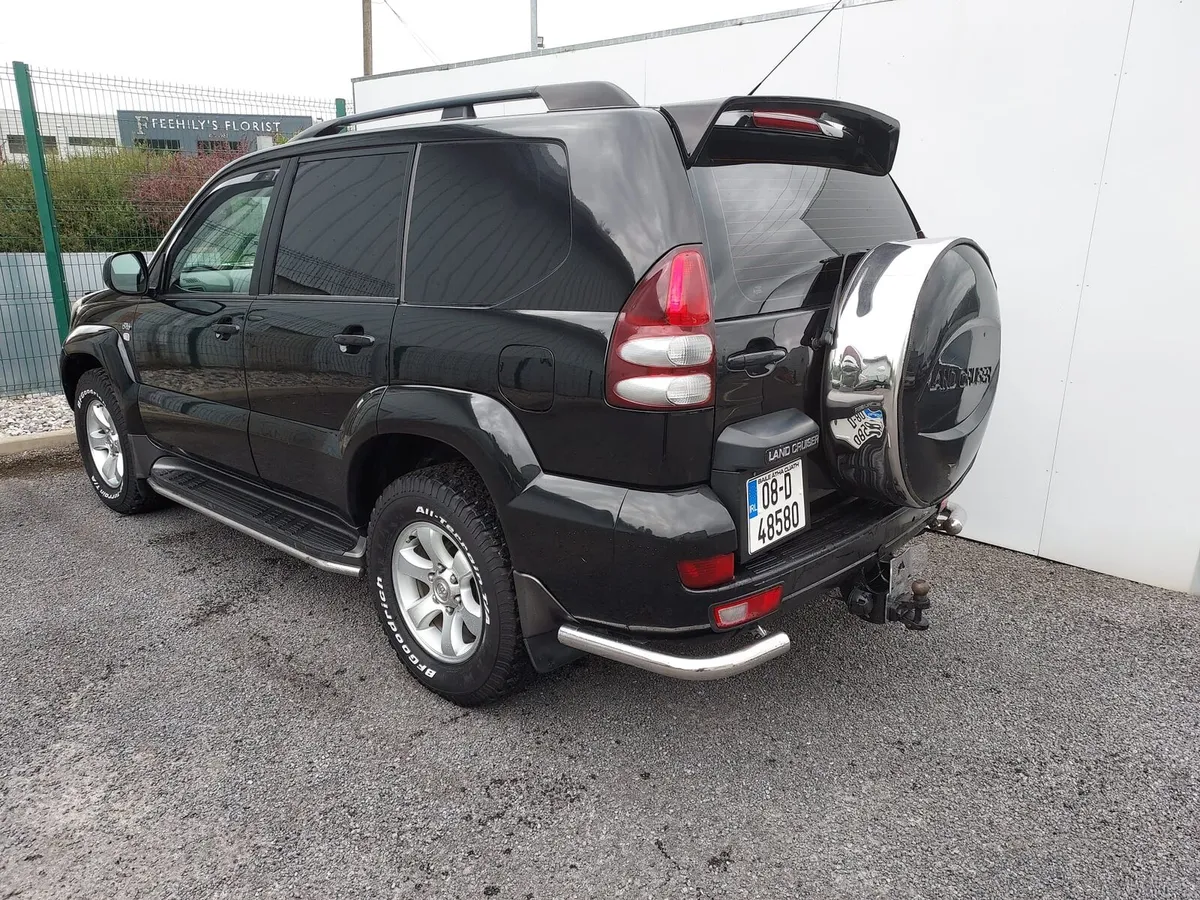 Toyota landcruiser - Image 4