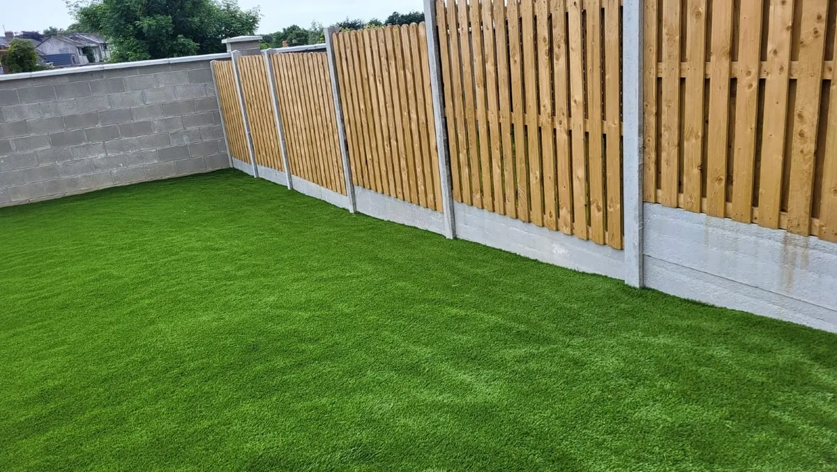 Artificial grass delivered  4 metre & 5 metre roll - Image 1