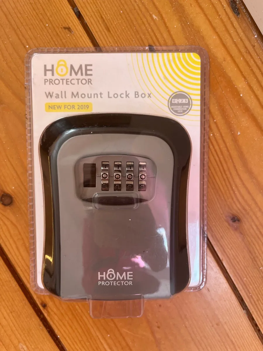 Wall mount box - Image 1
