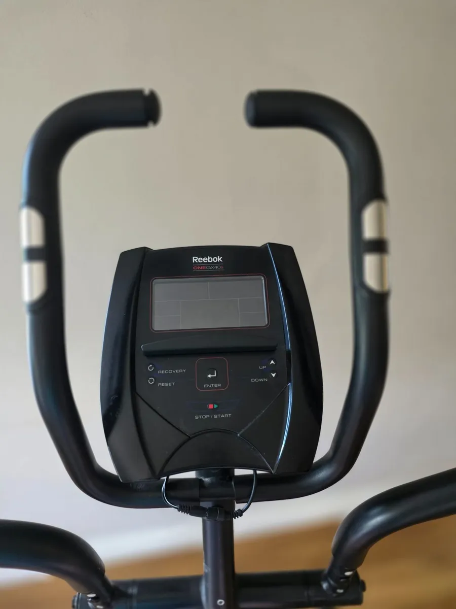 Cross Trainer - Image 2