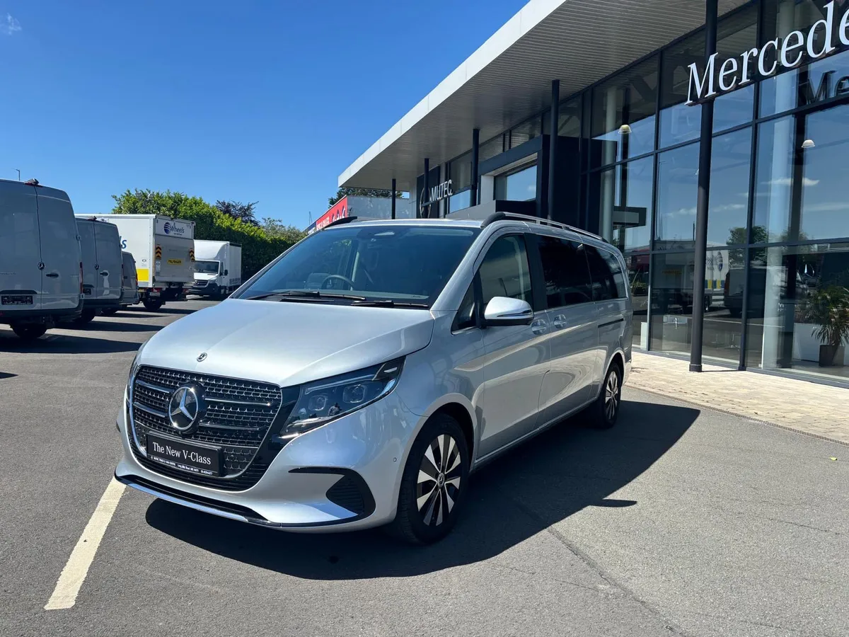 Mercedes-Benz V-Class V 250 AVANTGARDE Extra long - Image 3