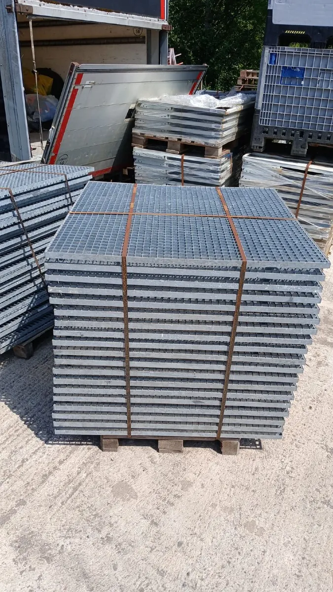Galvanised Flow Forge Grated Walkway Panels (Many - Image 4