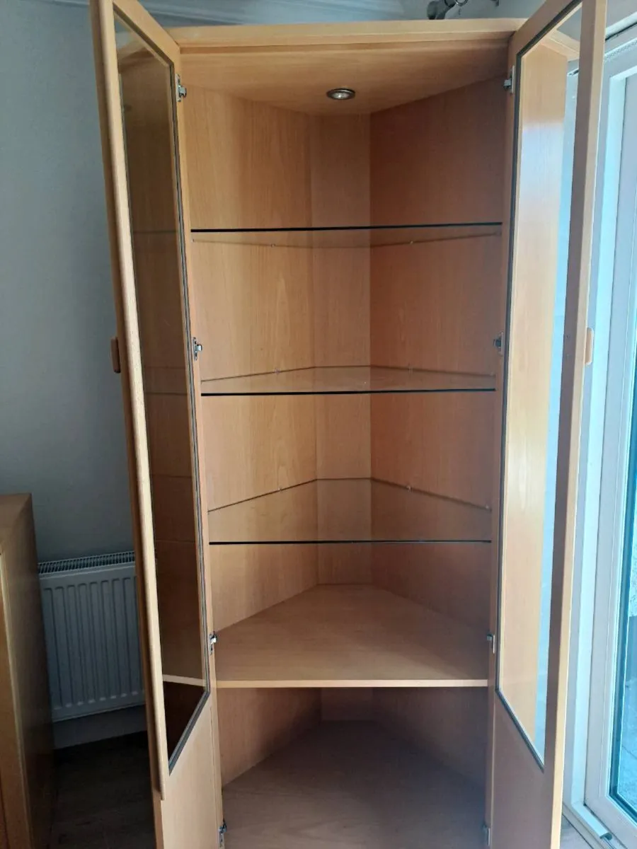 Display cabinet, sideboard and music system unit - Image 2