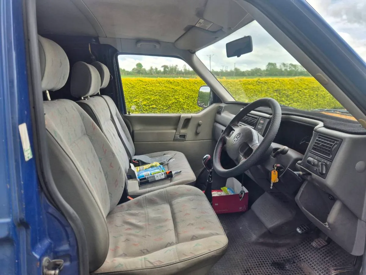 Vintage VW T4 - Image 4