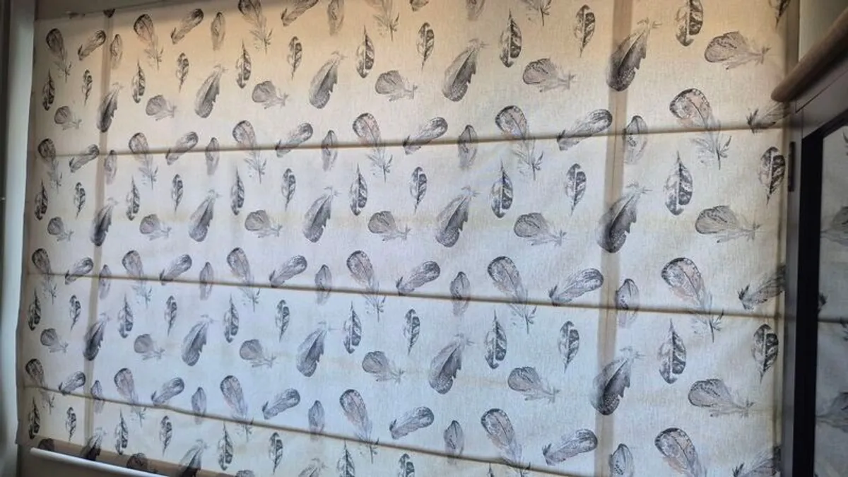 x2 Roman Blinds (can be sold separately) - Image 4