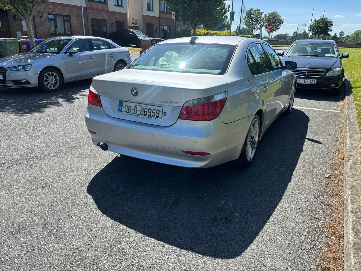 BMW 520d 2006 - Image 4