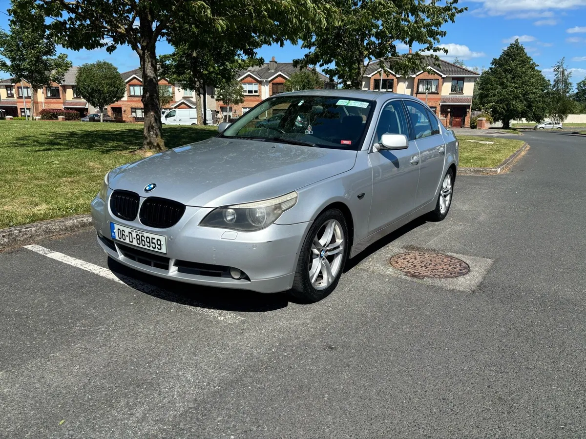 BMW 520d 2006 - Image 1