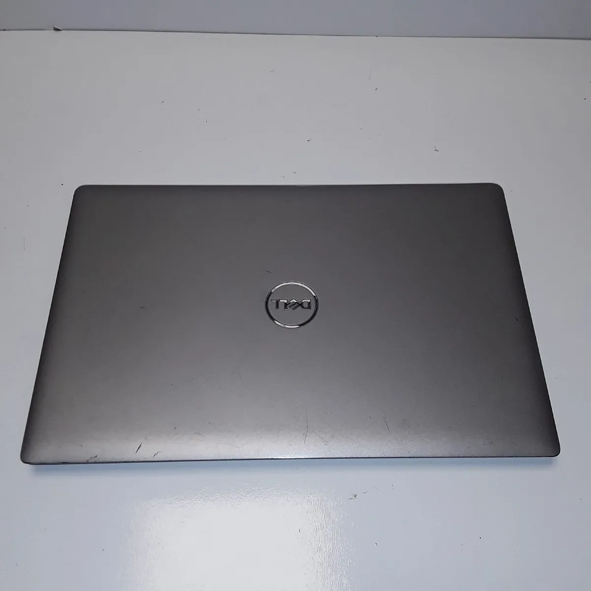 Dell Latitude 5520 | Intel Core i5-1135G7 | 16GB - Image 2