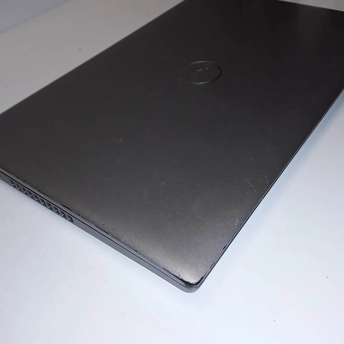 Dell Latitude 5520 | Intel Core i5-1135G7 | 16GB - Image 4