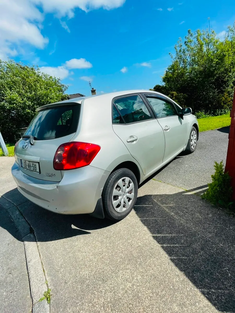Toyota Corolla 2009 1.4 diesel - Image 4