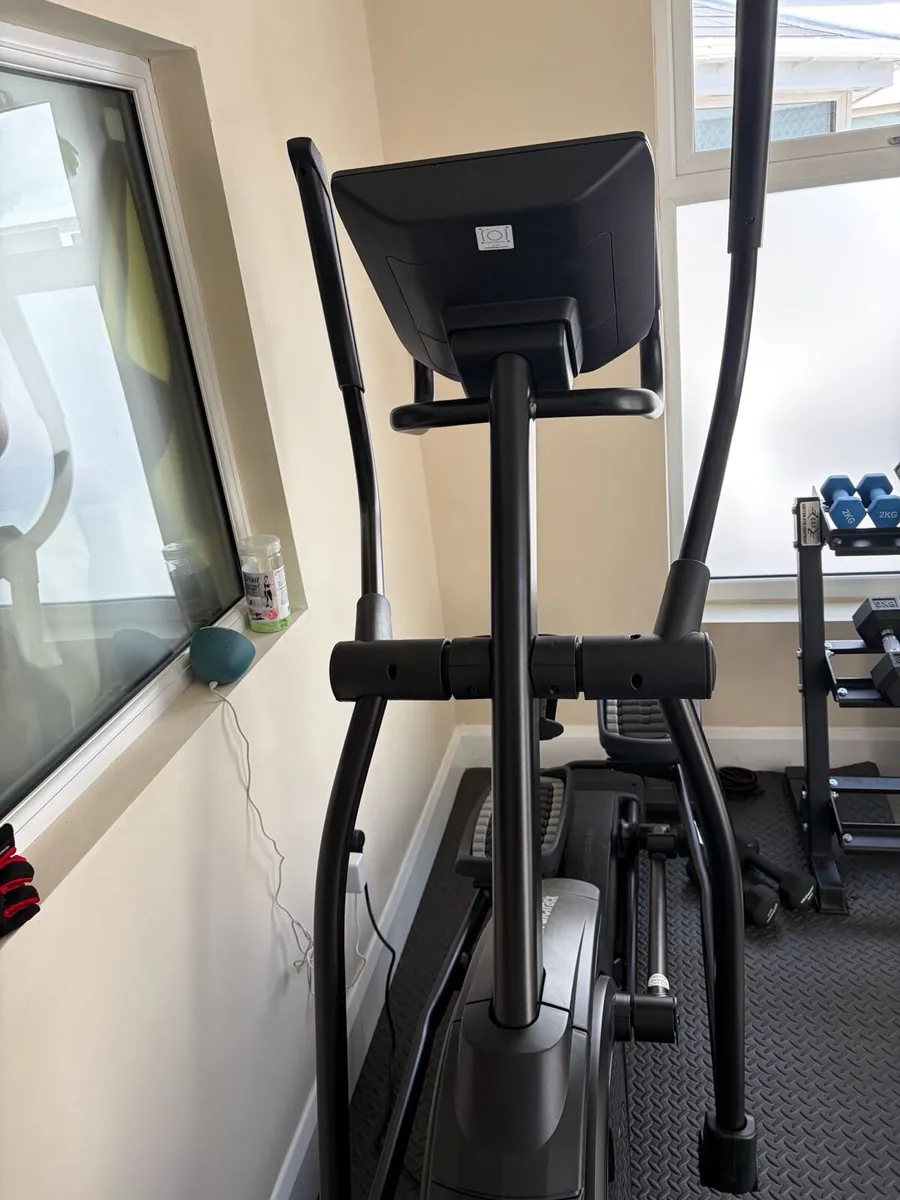NordicTrack Airglide 14i Elliptical - Image 3