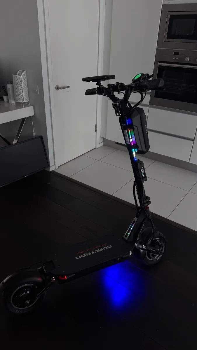 Scooter - Image 1