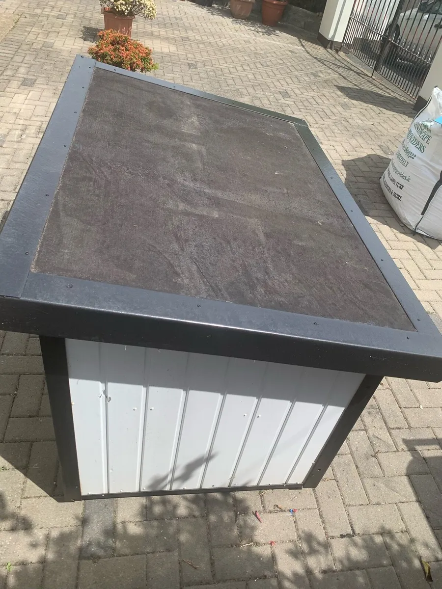 Dog kennel - Image 2