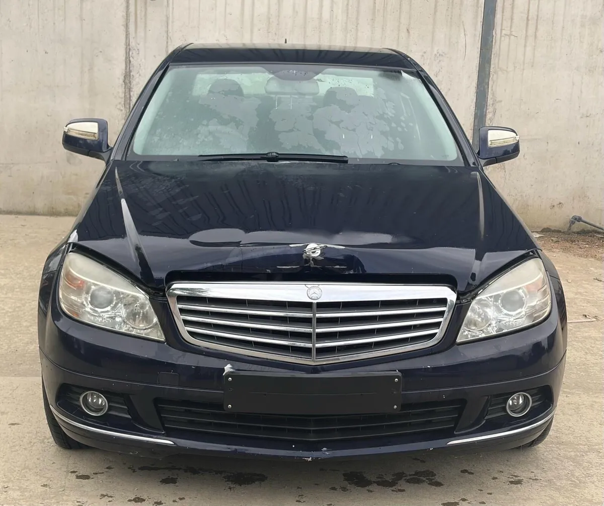 2008 Mercedes C220 parts - Image 1