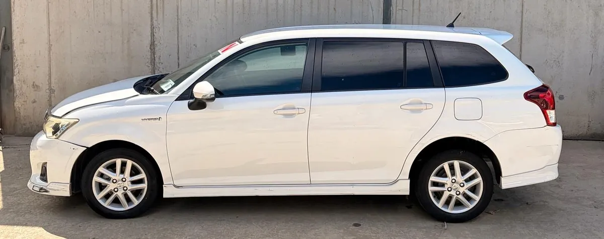 2014 Toyota Corolla Fielder Parts - Image 2