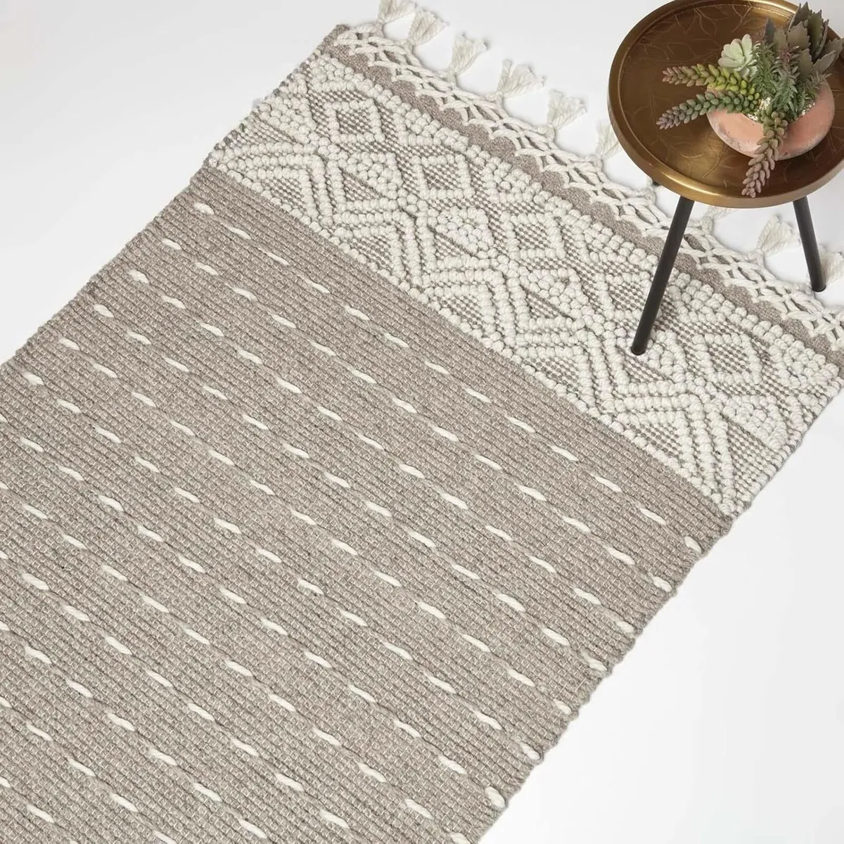 Beige Natural Handwoven Kilim Rug 160 x 230 cm - Image 1