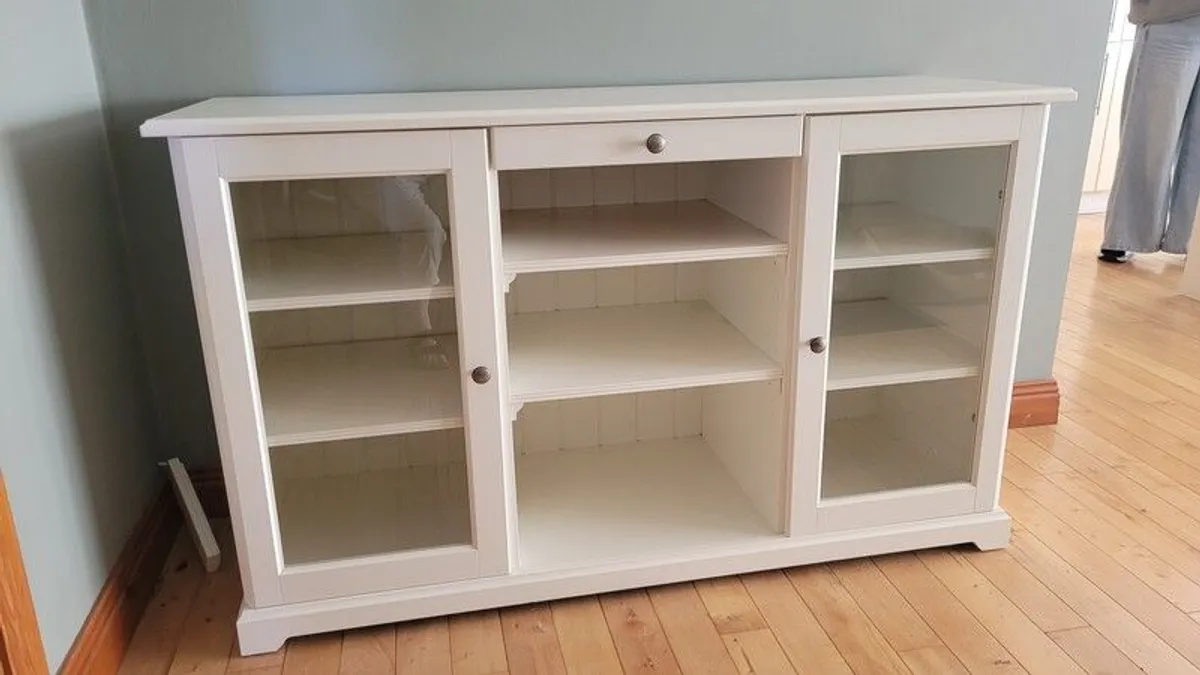 Sideboard - Image 4