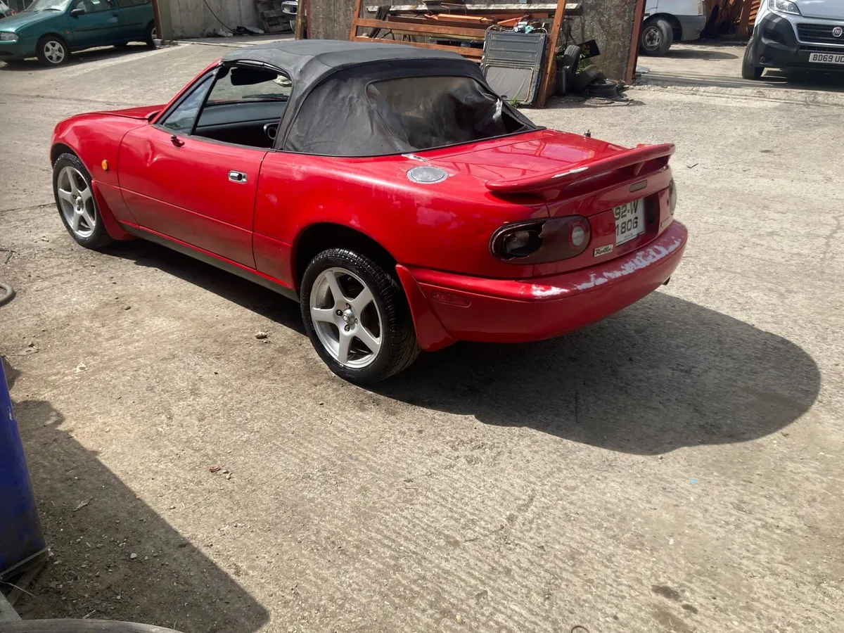 1992 Mazda mx5 - Image 3