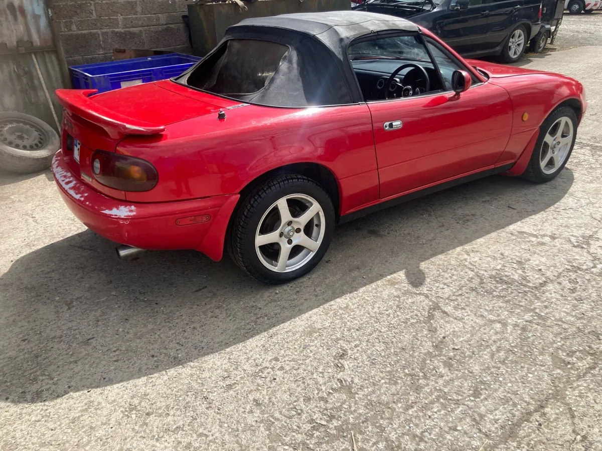 1992 Mazda mx5 - Image 4