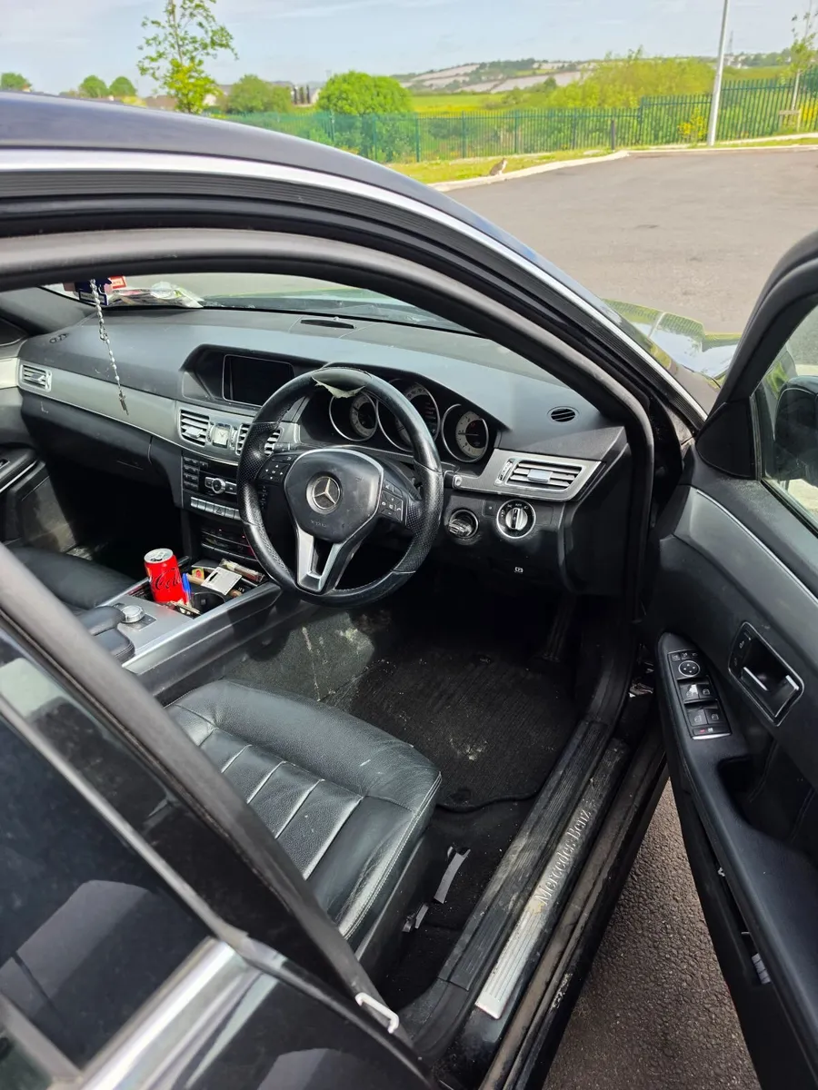 2014 Mercedes E-Class Auto Diesel — Running Repair - Image 4