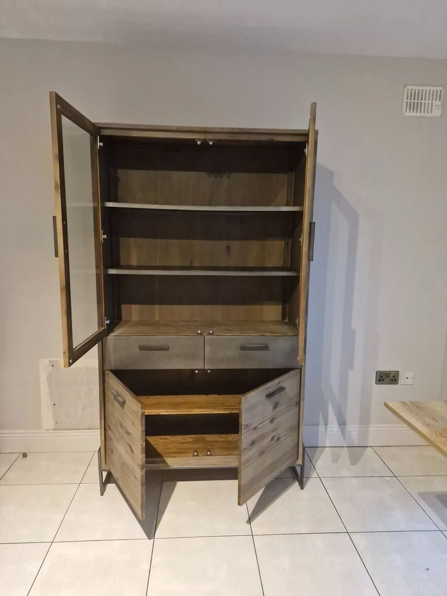 Franklin Display Cabinet / Display Unit | Excellen - Image 3