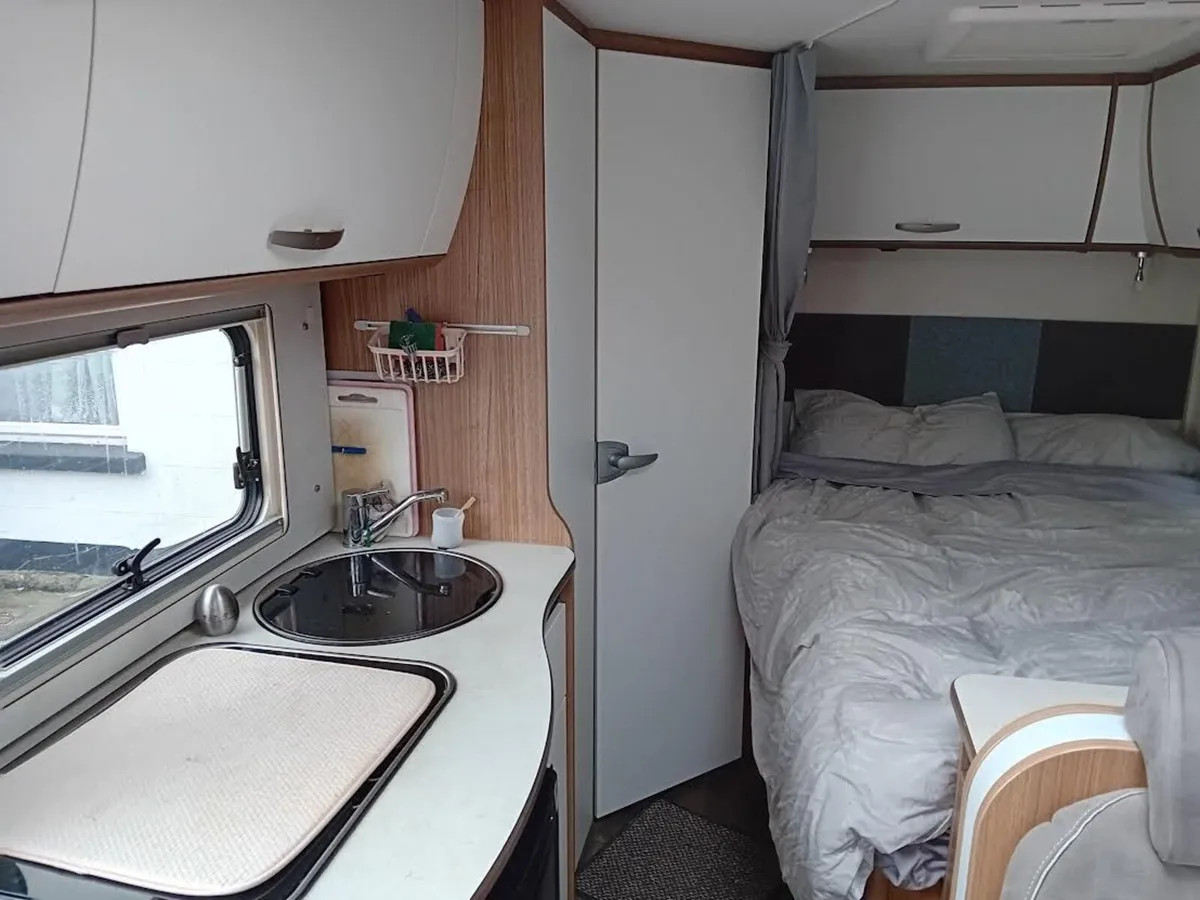 campervan - Image 4