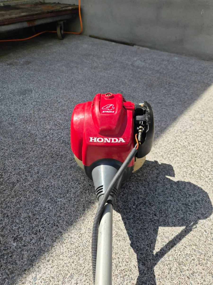 Honda umk425 professional strimmers - Image 4