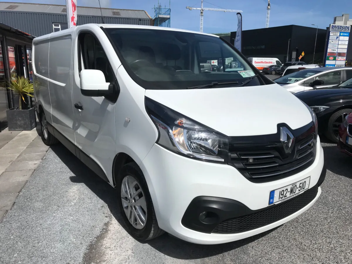 2019 Renault Trafic TURBO DIESEL - Image 3