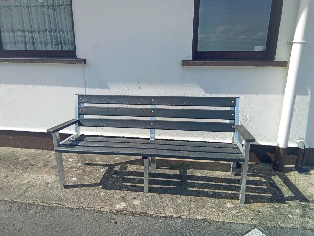 Bench - Image 2