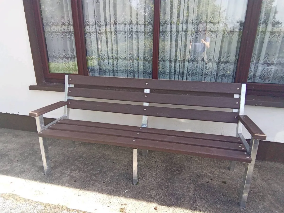 Bench - Image 4