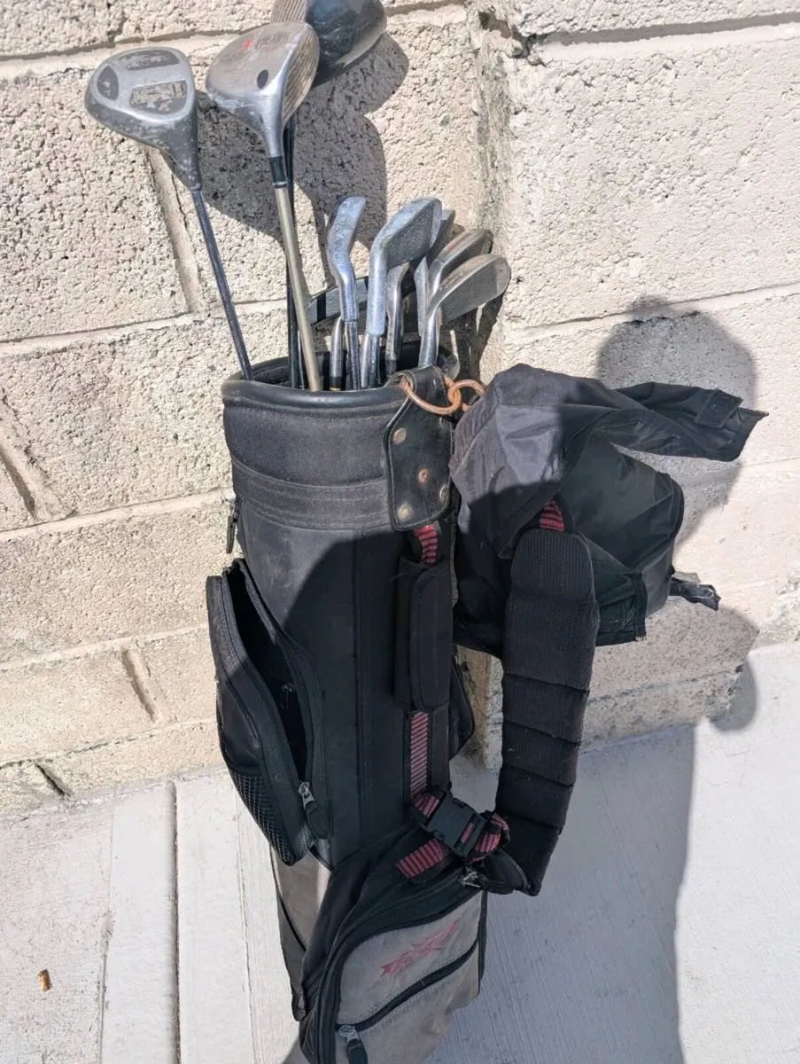 Adult Golf clubs mixed set for beginner quick sale - Image 3