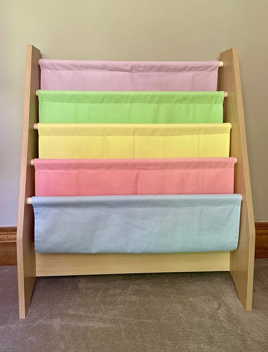 Children's Bookcase - Image 1