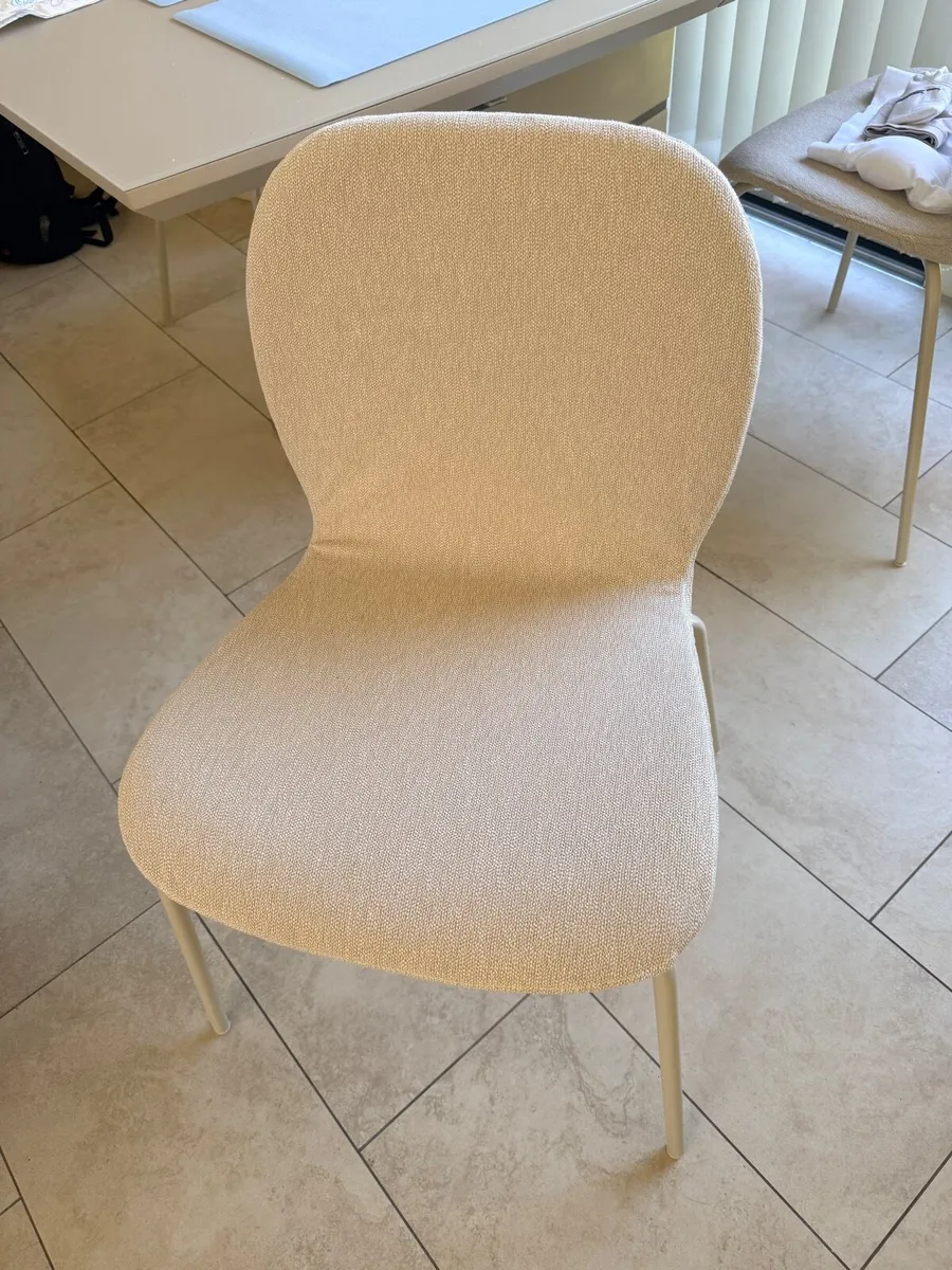 Dining chairs set of 4 - Image 1