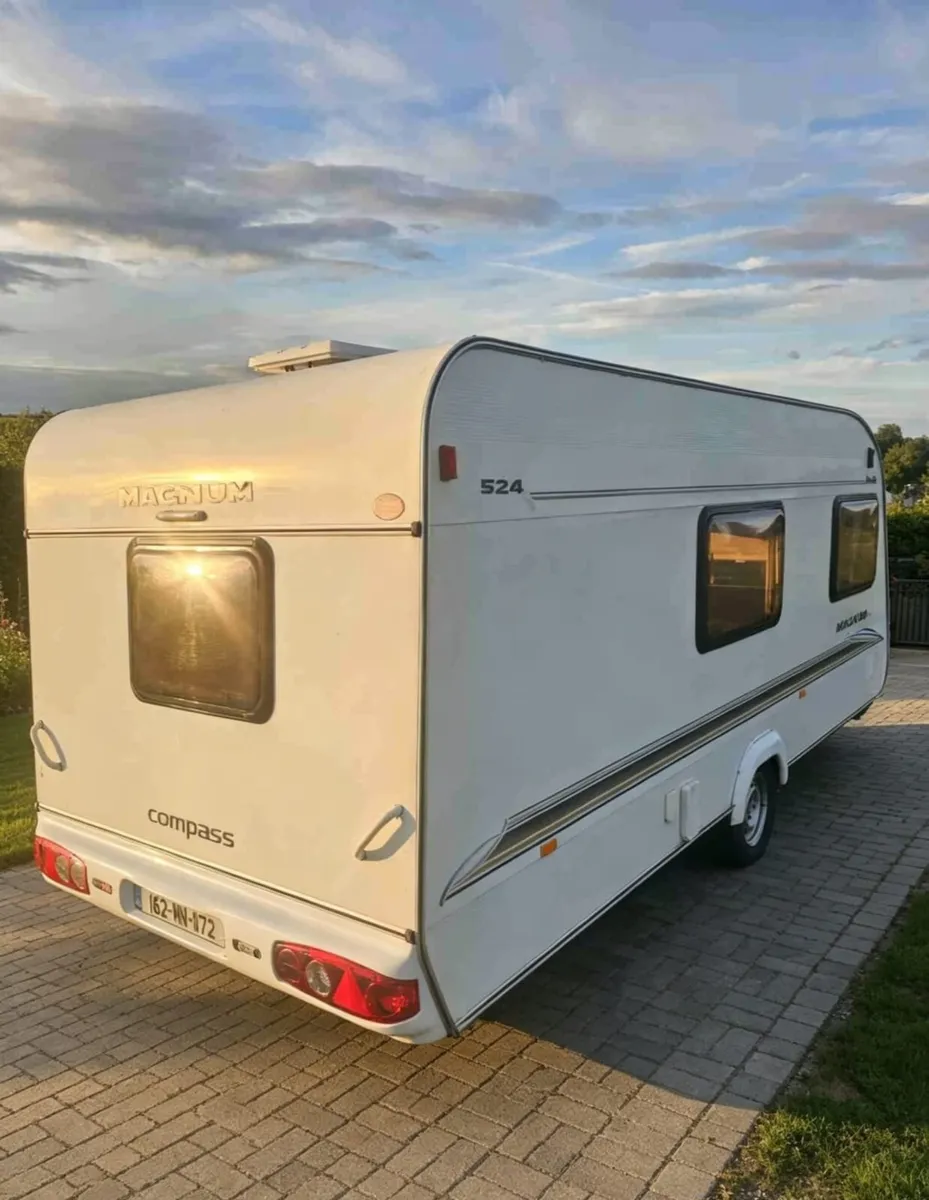 Caravan - Image 3