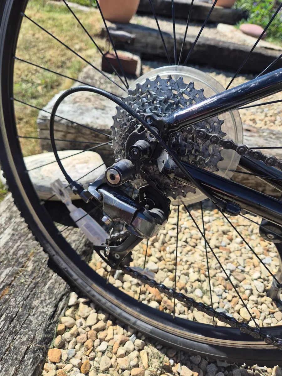 Racing bike - Image 4