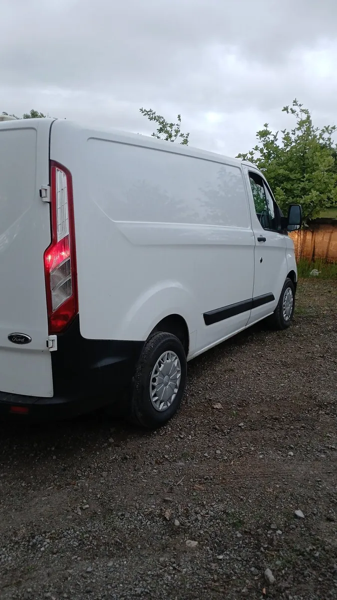 2019 ford transit custom swb doe until January 27 - Image 3