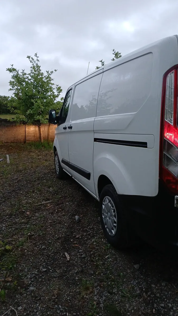 2019 ford transit custom swb doe until January 27 - Image 4