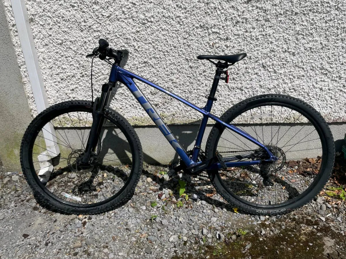 Trek Marlin 5 - Image 1