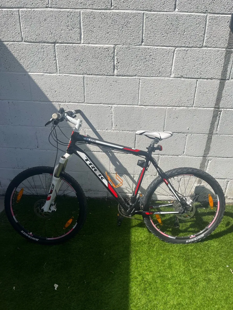 Trek 4900 mountain bike - Image 3