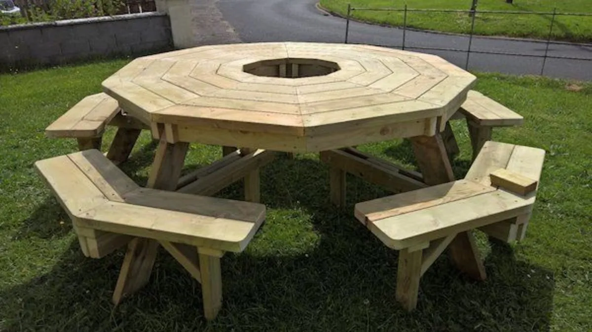Octagon Picnic Table with Bact Rest - Image 4