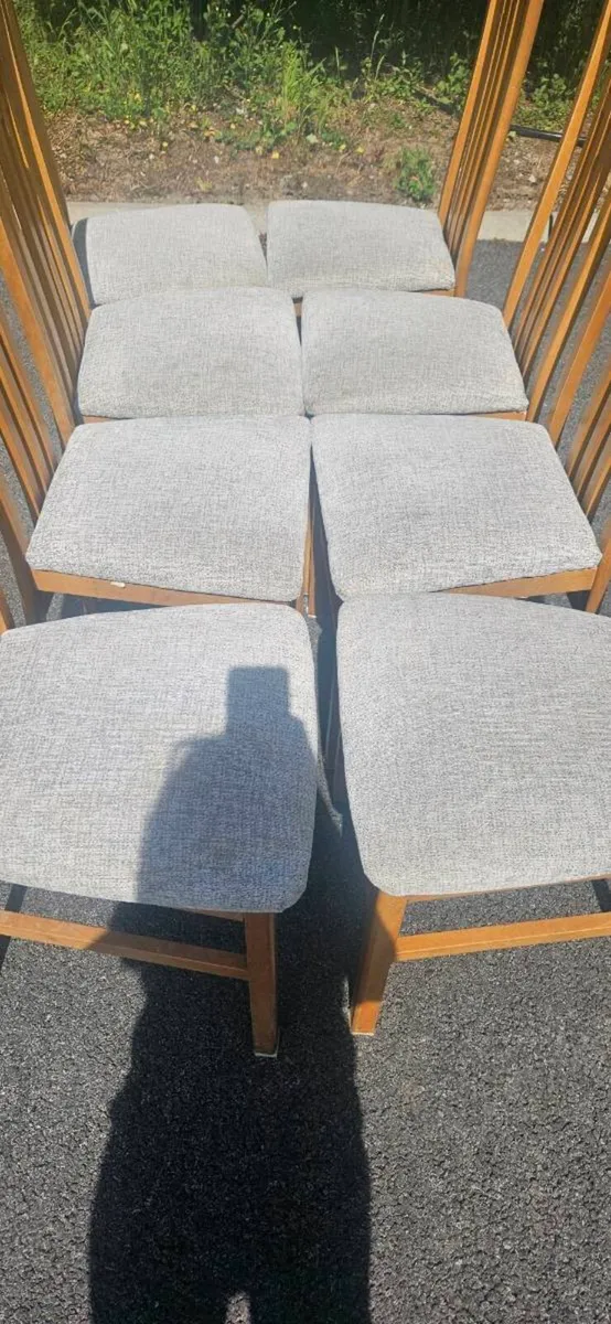 8 chairs free  to take away - Image 2