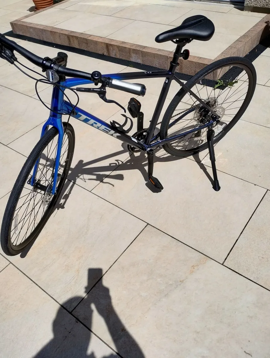 Trek Fx3 Hybrid - Image 3