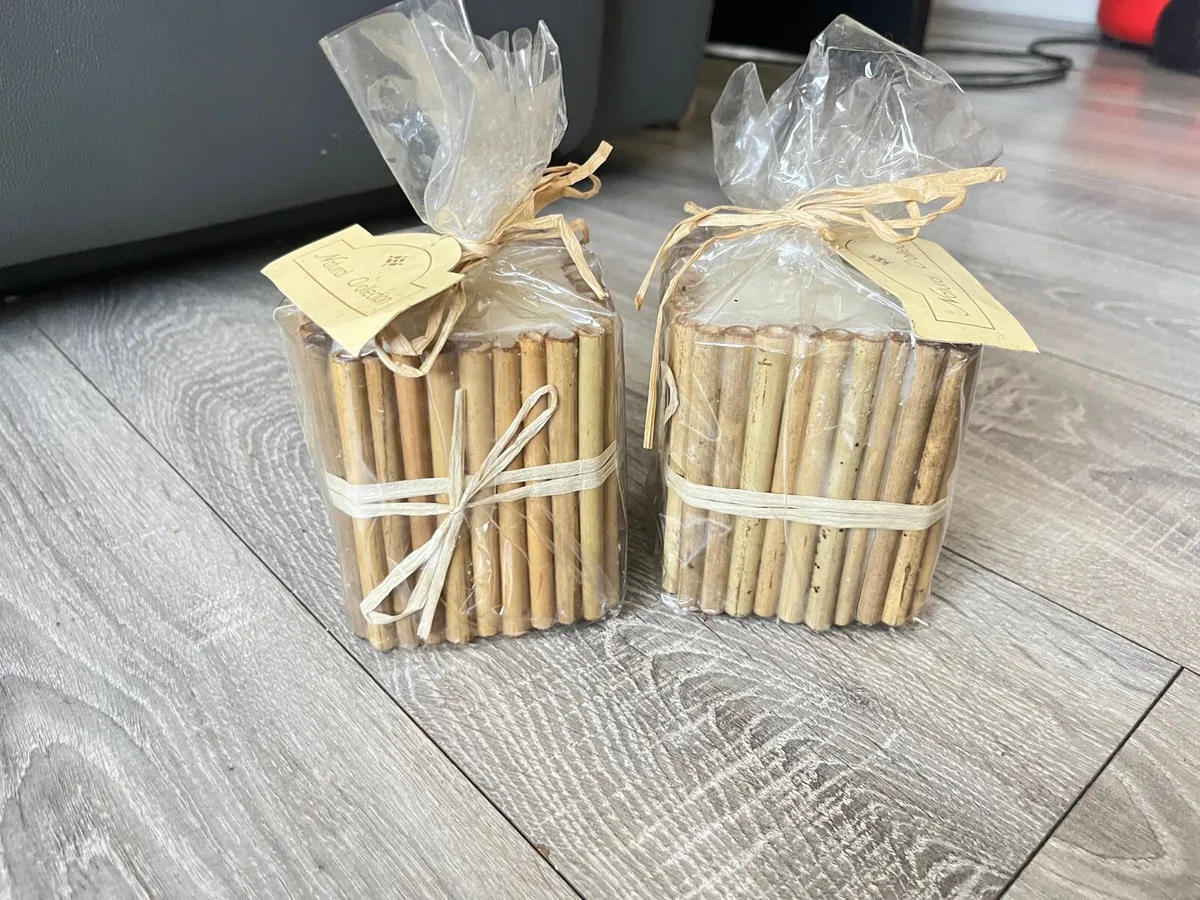 2 square bamboo candles