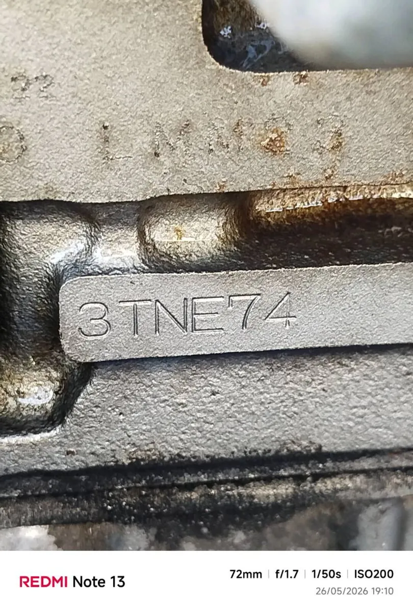 KUBOTA D905, yanmar 3nte74, komatsu 3D72-2B . - Image 3